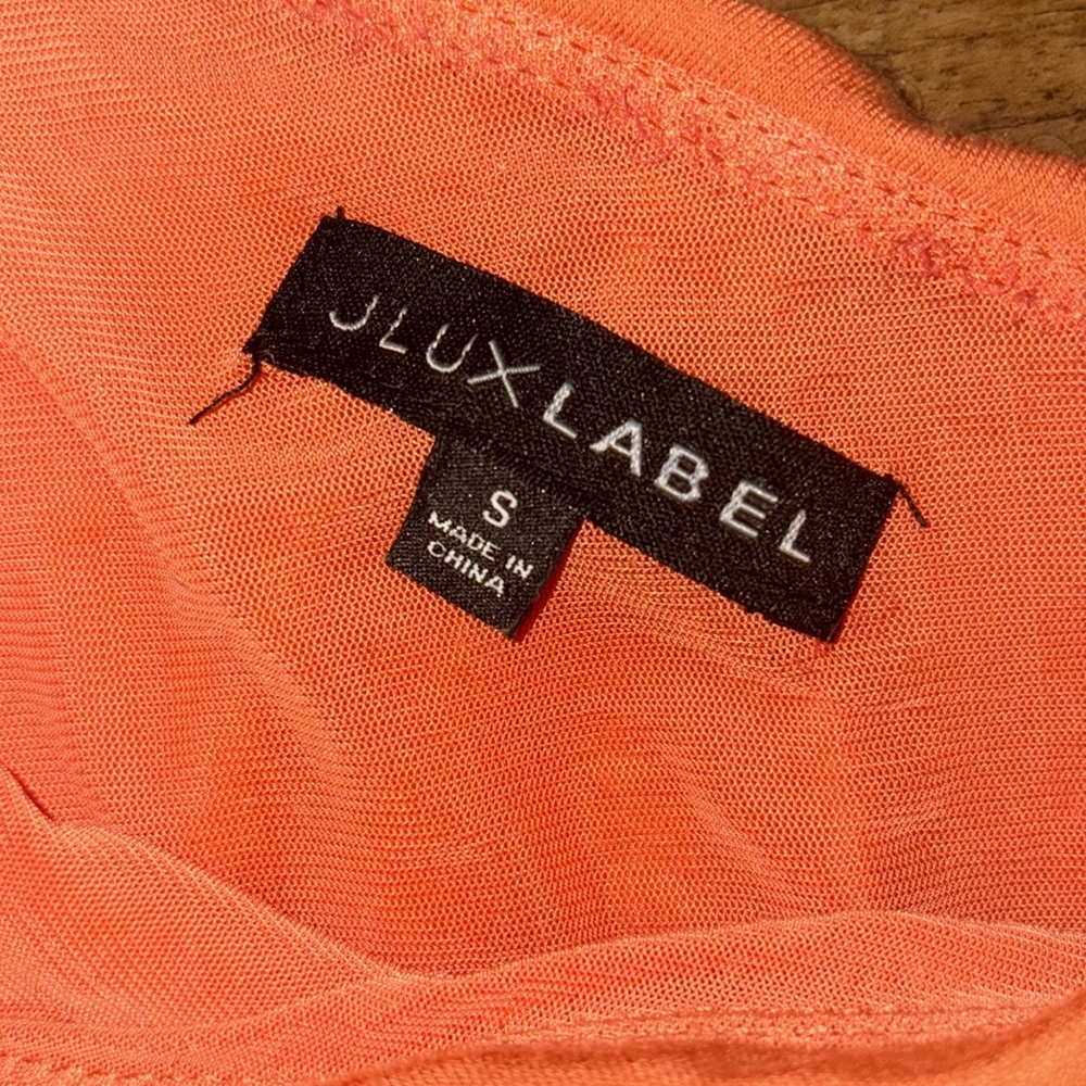 JLUX LABEL One Shoulder Crop - Picture 3 of 5